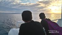 Sunrise yang Indah di Tengah Laut Tidore