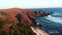 Sunset Cantik di Bukit Merese, Lombok