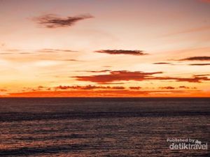 Sunset Paling Dramatis di Bali