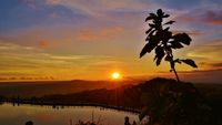 Sunset Seperti Lukisan dari Gunung Purba Yogyakarta