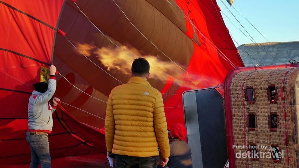 Takjub! Naik Balon Udara di Cappadocia Takjub! Naik Balon Udara di Cappadocia
