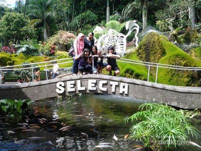 Taman di Eropa? Bukan, Ini Selecta di Kota Batu