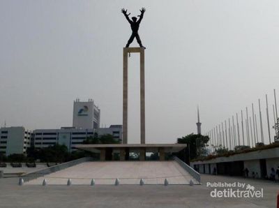 Taman Lapangan Banteng Kini Makin Asyik Buat Olahraga