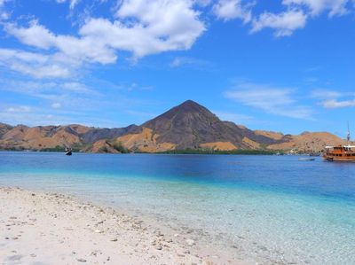 Taman Nasional Komodo, Rindu Ini Berat!
