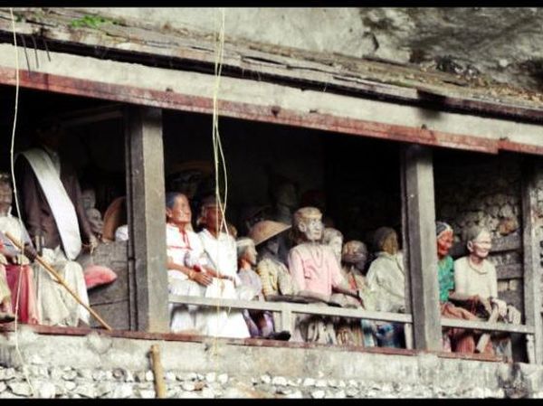 Tana Toraja, Negeri Orang Mati yang Hidup