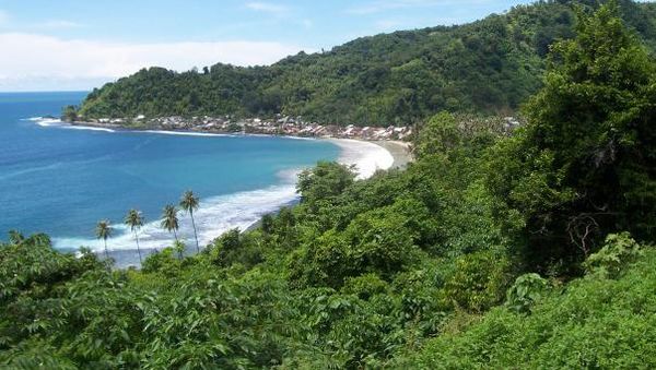 Tapaktuan, Kota Naga dengan Pantai Indah