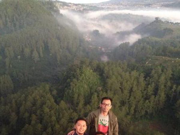 Tebing Karaton, Ini Bromonya Bandung!