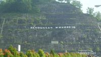 Teduhnya Bendungan Wonorejo