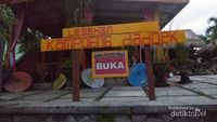 Tempat Lesehan Asyik di Jawa Timur