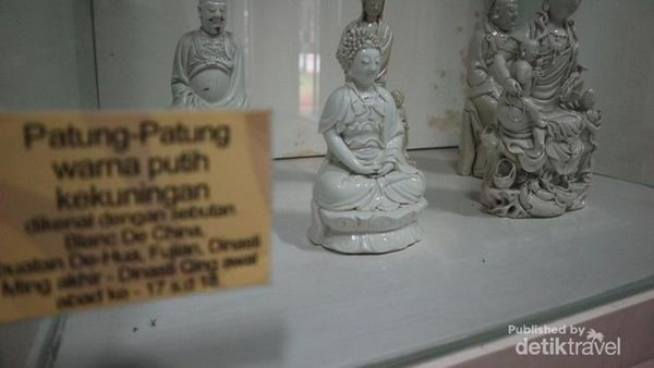 Tempat Melihat Keramik Kuno China di Jakarta