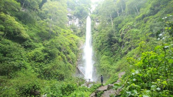 Tempat Menikmati Kesejukan Alam di Batu