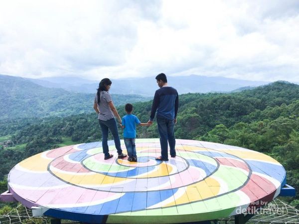 Tempat Wisata di Bogor yang Instagramable: Panorama Pabangbon