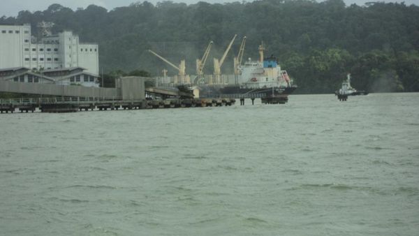 Tengok Wisata Bahari Nusa Kambangan