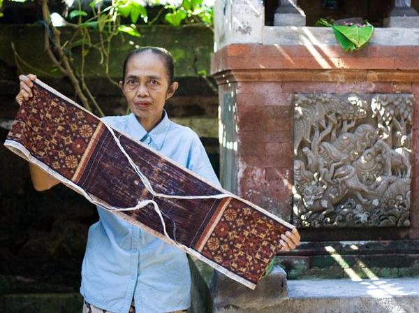 Tenun Gringsing Tenganan
