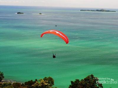 Terbang Melayang di Sumatera Barat
