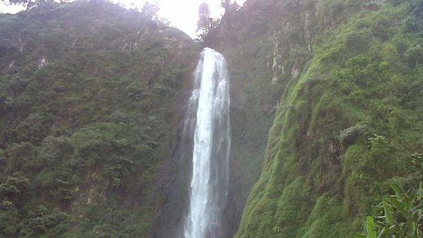 Terpesona Air Terjun Citambur di Cianjur Selatan