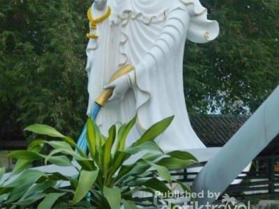 Terpesona Patung Dewi Kwan Im di Pattaya