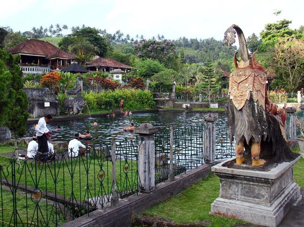 Tirta Gangga, Sebuah Taman Air di Kerajaan Karangasem