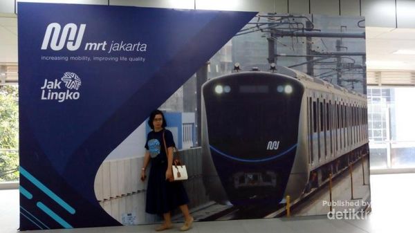 Transportasi Publik Jakarta yang Bikin Bangga