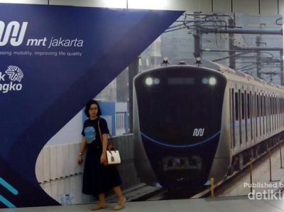 Transportasi Publik Jakarta yang Bikin Bangga