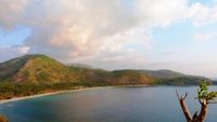 Traveling ke Lombok, Wajib Coba Aneka Kuliner Pedasnya