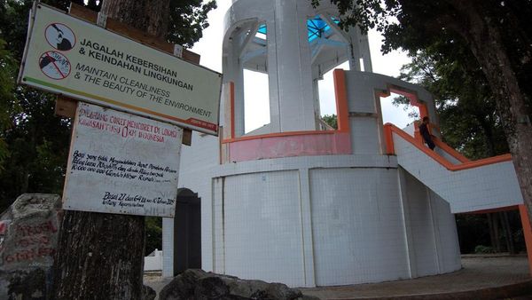 Tugu Nol Kilometer Indonesia