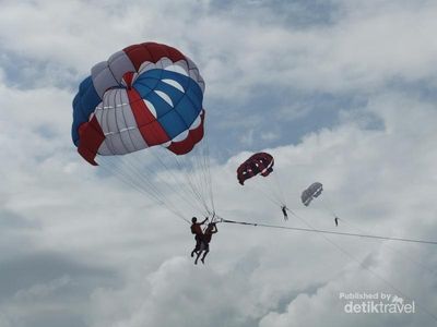 Uji Nyali di Langit Tanjung Benoa, Berani?