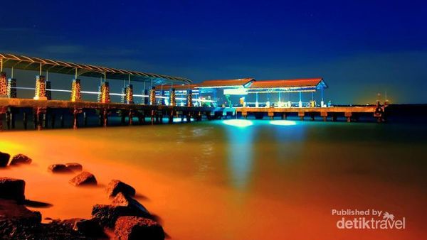 Valentine yang Romantis di Pulau Untung Jawa