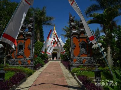 Vihara Vipassana, Tempat Ibadah Nan Cantik di Bandung