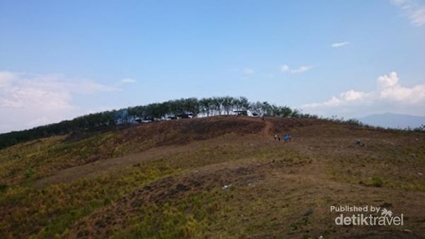 Wah! Kalimantan Punya Waduk yang Mirip Raja Ampat