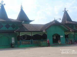 Wajah Masjid Berusia 5 Abad di Banjarmasin