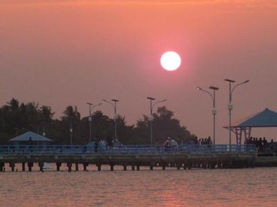 Weekend ke Pulau Tidung, Ada Sunrise Cantik & Lautan Jernih