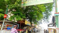 Wisata Kuliner Khas Palembang di Kampung Pempek