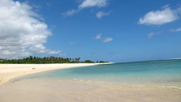 Wisata Pantai di Sumba Barat