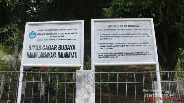 Wisata Religi di Aceh, Ziarah ke Makam Laksamana Malahayati