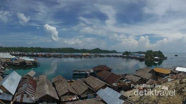 Yang Keren di Sulawesi Tengah, Teluk Tomini