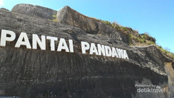 Yang Populer & Cantik di Bali, Pantai Pandawa