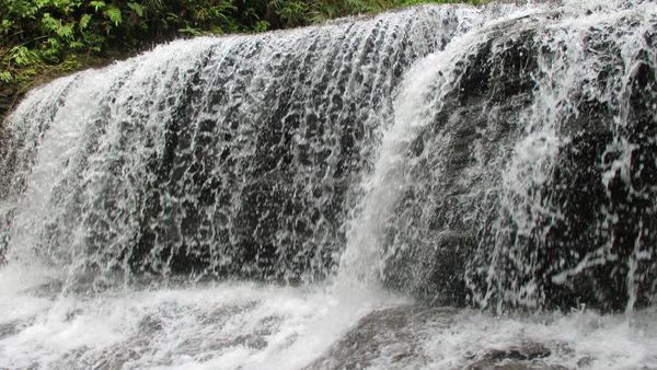 Yang Segar dari Sumatera Utara, Air Terjun Tanjung Raja