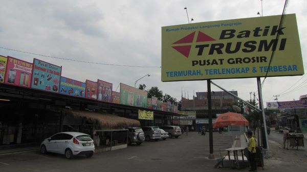 Yuk, Borong Batik Cirebon di Trusmi!