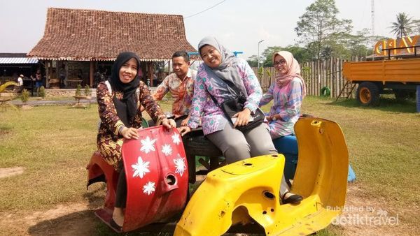 Yuk, Ngabuburit di Taman Rongsokan Paling Hits se-Magelang