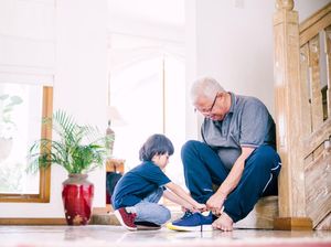 Orang Tua yang Sudah Renta dan Pikun Boleh Tinggalkan Puasa Ramadan, Tapi...