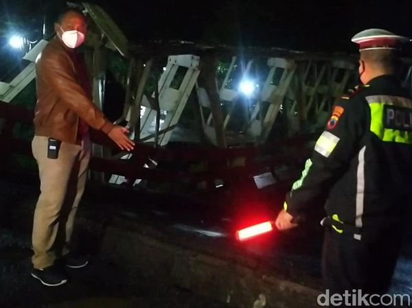 Penampakan Jembatan Jalur Pantura di Pekalongan yang Ambles