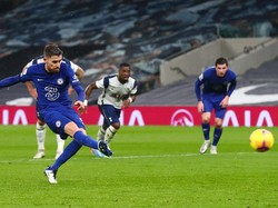 Penalti Jorginho Bawa Chelsea Ungguli Tottenham