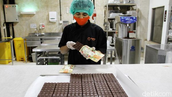 Mengintip Pabrik Pembuatan Cokelat di Jakarta