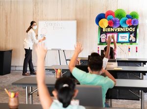 Hotel Mewah Tawarkan Belajar Online dan Paddle Board Setelah Sekolah