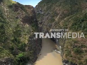My Trip My Adventure: Megahnya Tebing Kasialah di Sulawesi Tengah My Trip My Adventure: Megahnya Tebing Kasialah di Sulawesi Tengah