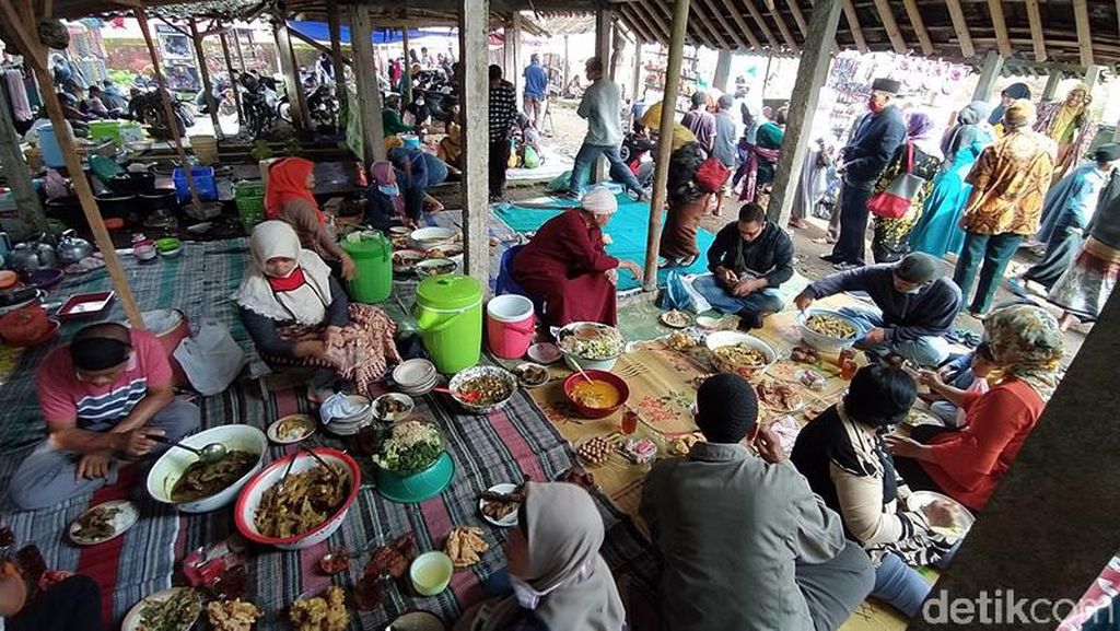 Foto: Pasar di Magelang yang Cuma Buka Setiap Jumat Pahing Foto: Pasar di Magelang yang Cuma Buka Setiap Jumat Pahing