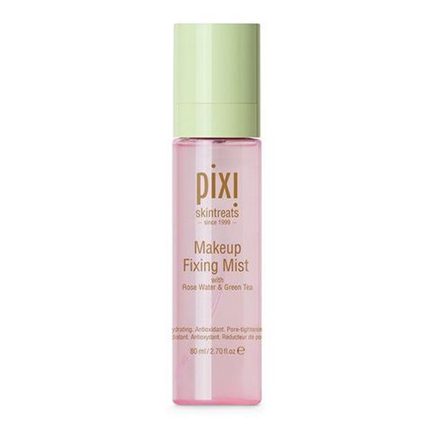 Pixi Makeup Fixing Mist/pixibeauty.co.uk Pixi Makeup Fixing Mist memperpanjang pemakaian make up dan mencegahnya bergerak, pudar dan mengendap menjadi garis-garis halus atau pori-pori.