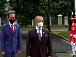 PM Malaysia Minta Jokowi Pastikan PMI Masuk ke Malaysia Secara Legal