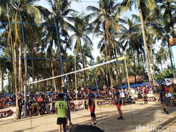 Dipasang Garis Polisi, Tarkam Voli di Pandeglang Akhirnya Dibubarkan